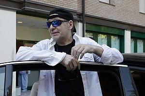 LE CURE NON SI IMPONGONO, SI PROPONGONO LE CURE NON SI IMPONGONO, SI PROPONGONO