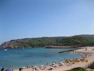 Le Spiagge di Minorca: un tuffo nelle piscine del Mediterraneo