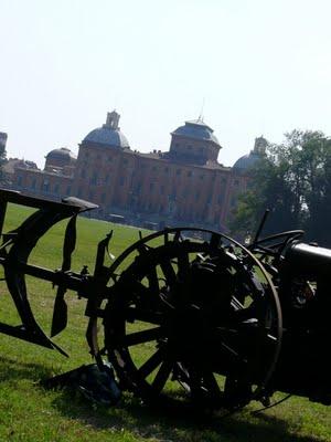 Budini di Riso e Pinoli, Il Castello di Racconigi e una passeggiata in carrozza Budini di Riso e Pinoli, Il Castello di Racconigi e una passeggiata in carrozza