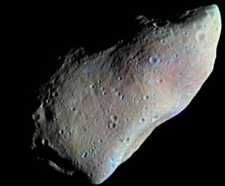 951 Gaspra,  il primo asteroide ad essere fotografato in modo ravvicinato (fonte: NASA)