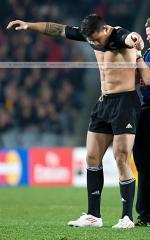 Uenuku – All’asta la maglia strappata di Sonny Bill