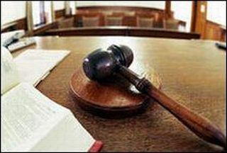 La situazione giuridica di android, facciamo il punto sulle cause martello tribunale La situazione giuridica di android, facciamo il punto sulle cause