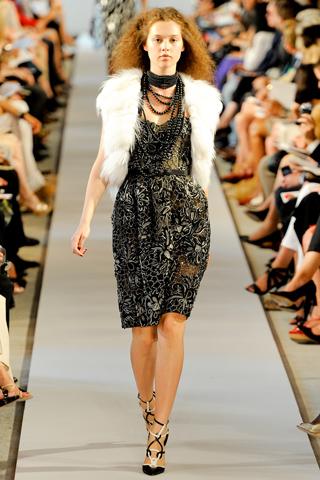 New York Fashion Week: Oscar de la Renta P/E 2012