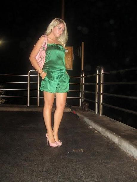 Two ways for a jumpsuit....! Two ways for a jumpsuit....!