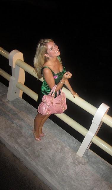 Two ways for a jumpsuit....! Two ways for a jumpsuit....!