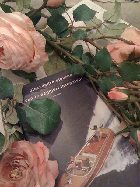 L' insostituibile bellezza della lettura. L' insostituibile bellezza della lettura.