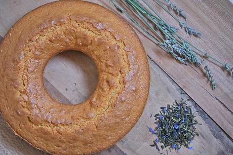 Ciambella rustica al thè e lavanda IMG_6647