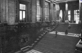 Borgo Pliss (2): Porta d'Oriente Borgo Pliss (2): Porta d'Oriente