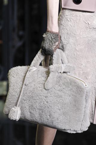 2 Favourites 2 Favourites