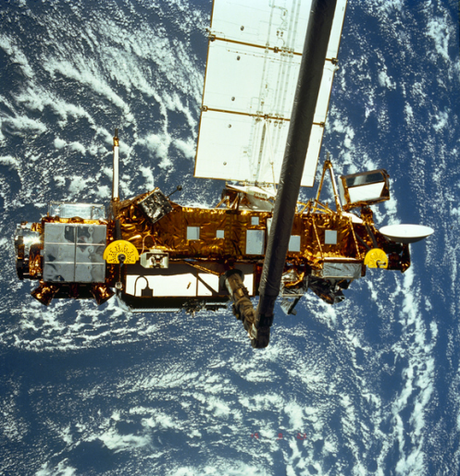 UARS: satellite in rotta di collisione con la terra