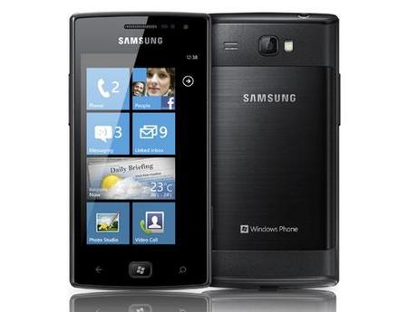 samsung omnia w Samsungs Omnia W: Windows Phone Mango, display da 3.7 pollici Super AMOLED, processore da 1.4GHZ 
