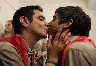 Argentina, Matrimoni ed Adozioni Anche per i Gay