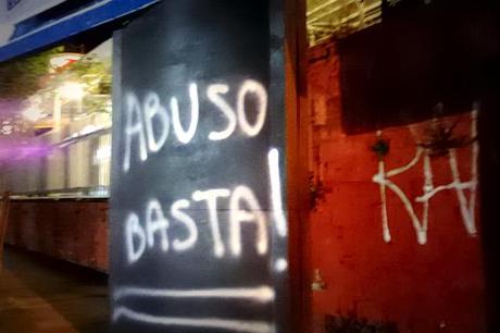 Habemus subscriptionem! Habemus subscriptionem!