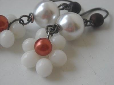 mom earrings please! mom earrings please!