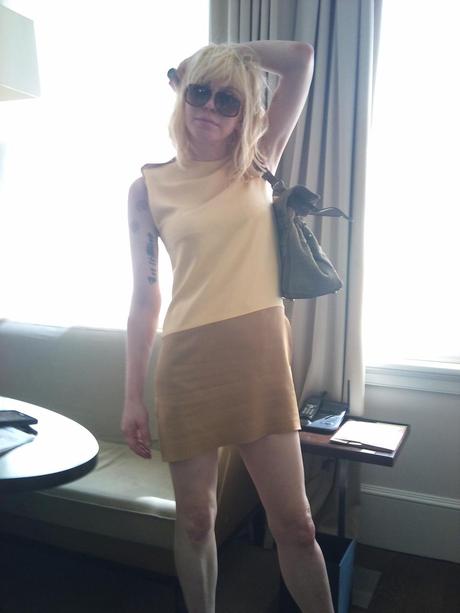 My new favourite blog: WHAT COURTNEY WORE TODAY!