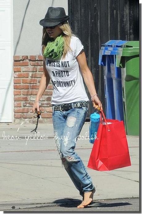 Trend or tragic? Annalynne McCord's neon yellow nail polish Trend or tragic? Annalynne McCord's neon yellow nail polish