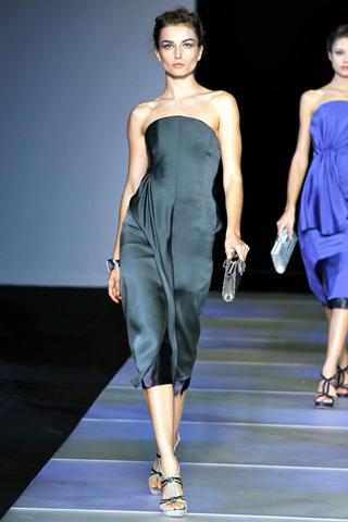 Milano Moda Donna: Giorgio Armani P/E 2012