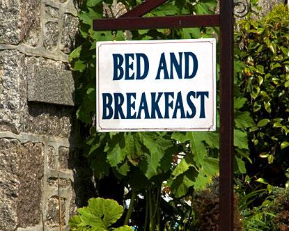 HOTEL  e Bed end Brekfast low cost ? No  GRATIS !