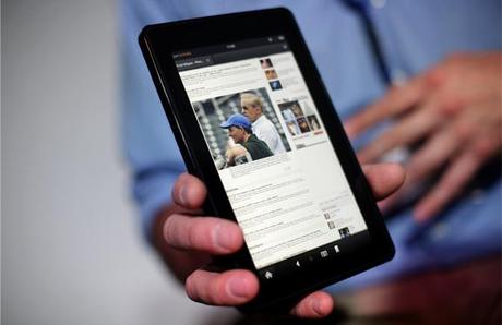 Kindle Fire: Amazon sfida iPad con il tablet low cost