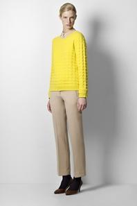 Al via le spedizioni in Italia di COS Al via le spedizioni in Italia di COS