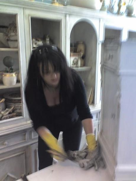 Lavori. due comodini antichetti... Lavori. due comodini antichetti...