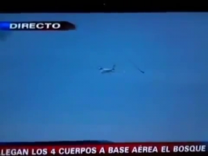Il caso dell’OVNI che vola attorno ad un aereo in Cile.