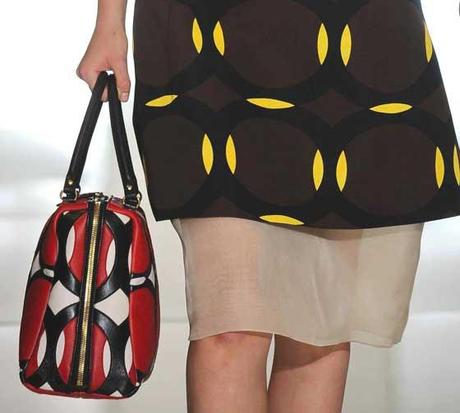 BELLISSIME STAMPE DALLA SETTIMANA DELLA MODA DI MILANO / 3 BELLISSIME STAMPE DALLA SETTIMANA DELLA MODA DI MILANO / 3