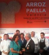 MEDAGLIA D'ORO A GUALTIERO MARCHESI VALENCIA 2 OTTOBRE MEDAGLIA D'ORO A GUALTIERO MARCHESI VALENCIA 2 OTTOBRE
