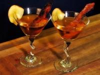 Cocktails & BBQ. Guida espressa «mai-più-senza» su Bere miscelato e Barbecue