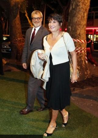 Paola Cortellesi e Riccardo Milani sposi che strappano sorrisi
