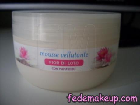 Review Petit Jardin mousse vellutante fior di loto con papavero