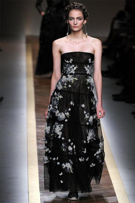 valentino-donna-primavera-2012-03