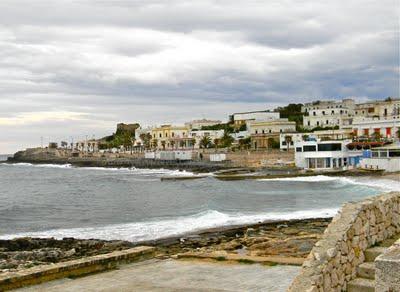 SURFING AT LEUCA