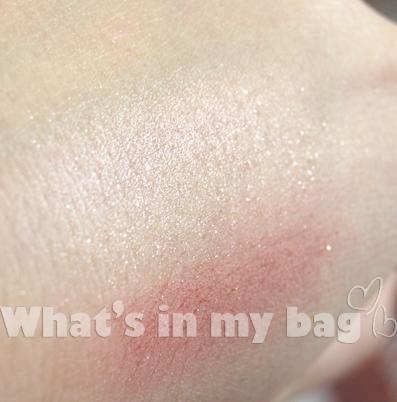 A close up on make up n°32: Pupa, blush trio n°01 Collezione Folk Waves A close up on make up n°32: Pupa, blush trio n°01 Collezione Folk Waves