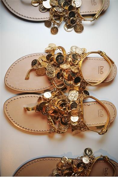 Gli Accessori in Dettaglio Direttamente dalle Sfilate per la P/E 2012 Gli Accessori in Dettaglio Direttamente dalle Sfilate per la P/E 2012