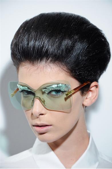 Gli Accessori in Dettaglio Direttamente dalle Sfilate per la P/E 2012 Gli Accessori in Dettaglio Direttamente dalle Sfilate per la P/E 2012