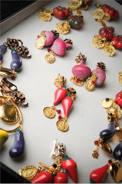 Gli Accessori in Dettaglio Direttamente dalle Sfilate per la P/E 2012 Gli Accessori in Dettaglio Direttamente dalle Sfilate per la P/E 2012