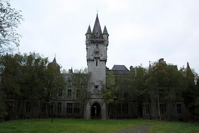 Belgium, Abandoned Architectures