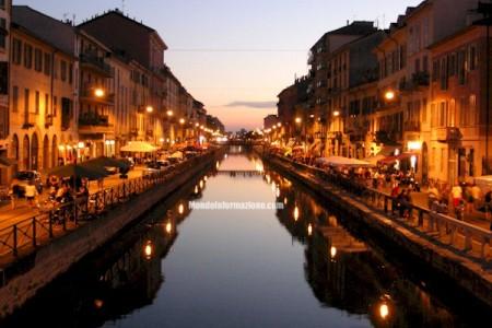 Milano Navigli Sera 600x400 450x300 Milano: Navigli, stop alle auto anche in Inverno