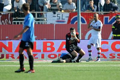 Il video dell'infortunio di Ujkani: il portiere perde 4 denti per lo  scontro con Morganella