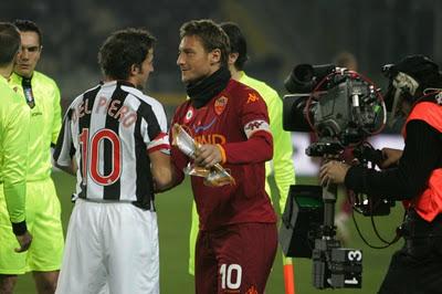 Del Piero potrebbe lasciare la Juventus, per Totti questa è un'ipotesi dolorosa