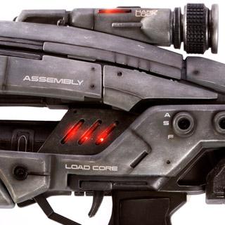 Mass Effect 3 : è in vendita la replica del fucile d'assalto M-8 avenger