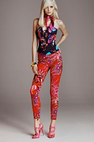 NEWS | Versace for H&M;, i look