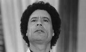 La barbara conclusione di una barbara guerra colonialista. Gheddafi assassinato