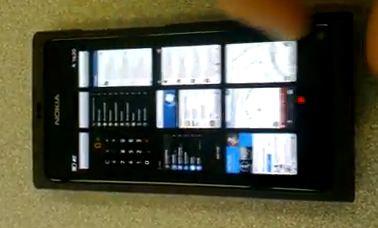 Multitasking del Nokia N9 Multitasking del Nokia N9 con 33 applicazioni in esecuzione