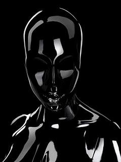 Naomi Campbell in versione Androide per Soon International #16 Naomi Campbell in versione Androide per Soon International #16