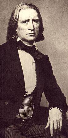 http://upload.wikimedia.org/wikipedia/commons/thumb/f/ff/Liszt_1858.jpg/220px-Liszt_1858.jpg
