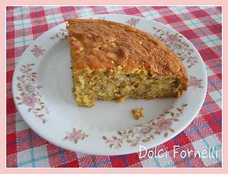 Torta allo yogurt con carote e noci