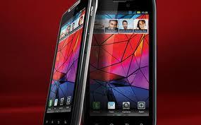 Motorola RAZR, qualche video per conoscerlo meglio Motorola RAZR, qualche video per conoscerlo meglio