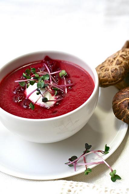 Il Borscht...ma a modo mio per un contest in rosso